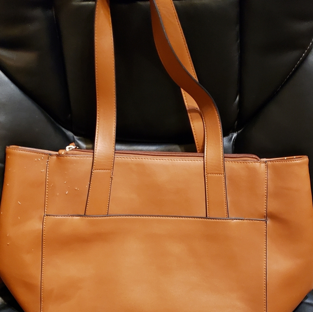 tote